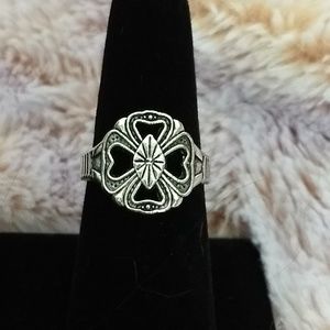 Vintage Diamond in Hearts Ring